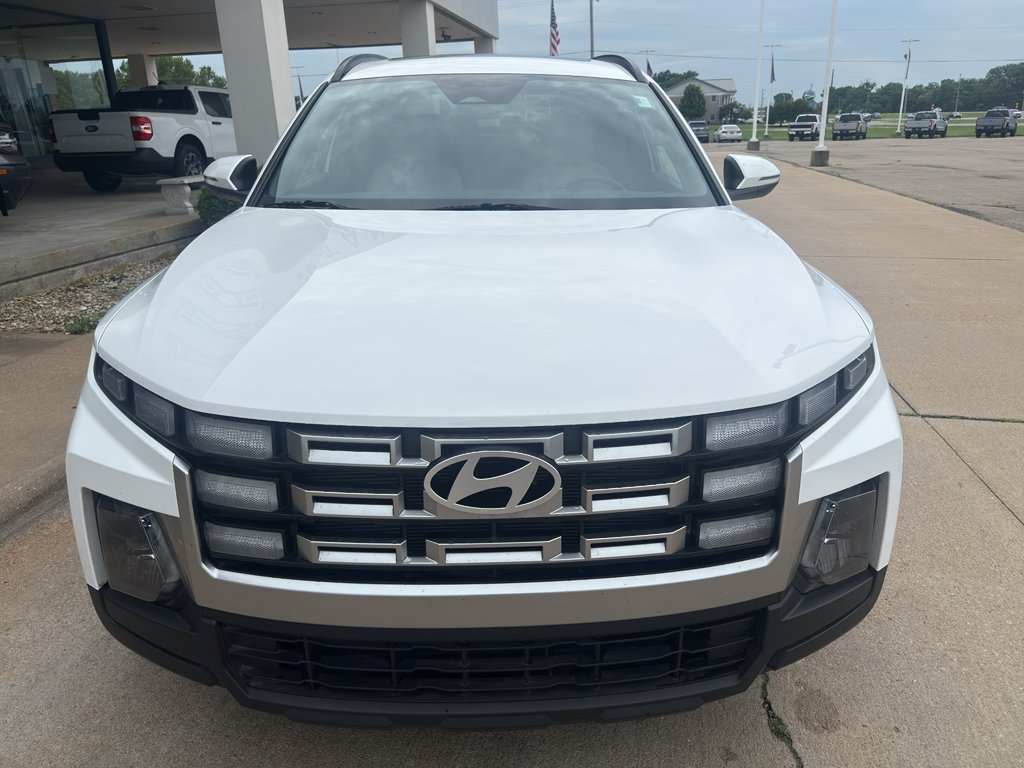 Used 2025 Atlas White Hyundai SEL Activity image 7