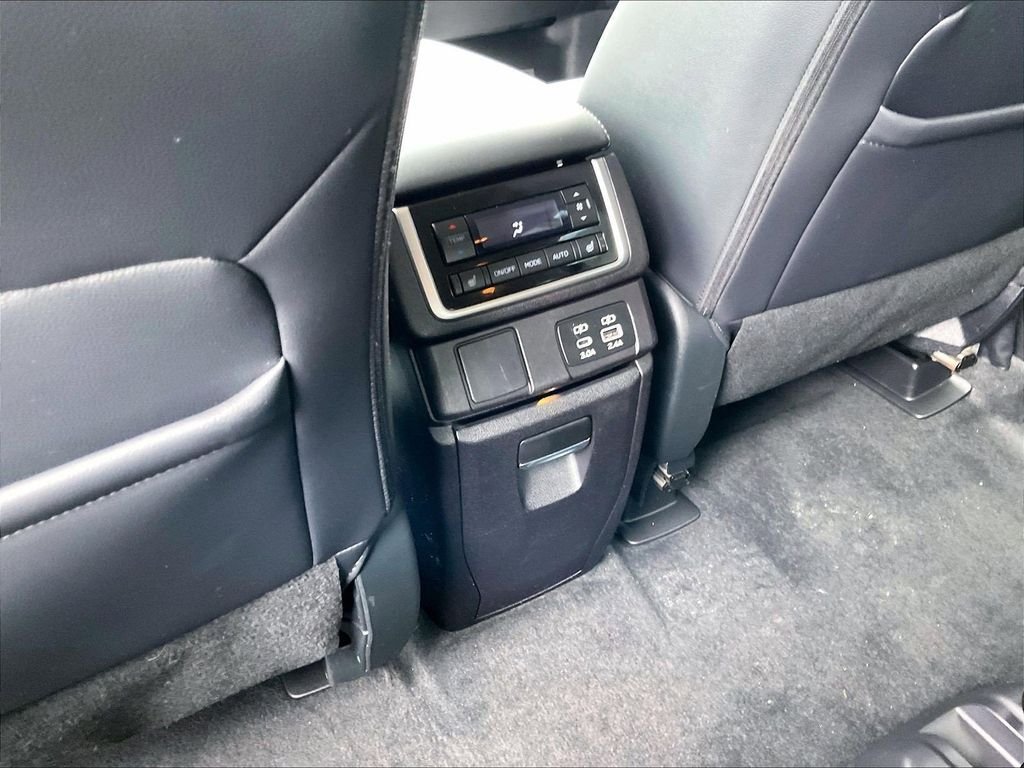 Used 2023 Silver Subaru Limited image 28