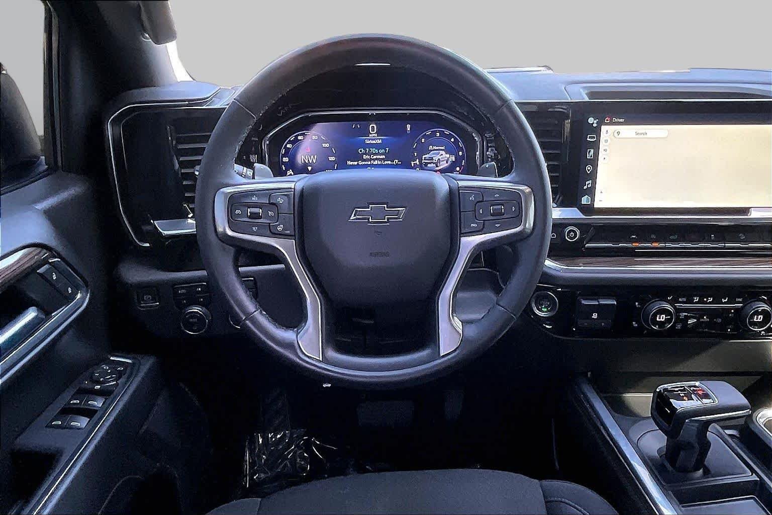 Used 2024 Summit White Chevrolet LT Trail Boss image 6