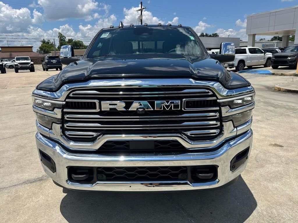 New 2026 Diamond Black Crystal Pearl-Coat Exterior Paint RAM Laramie image 11