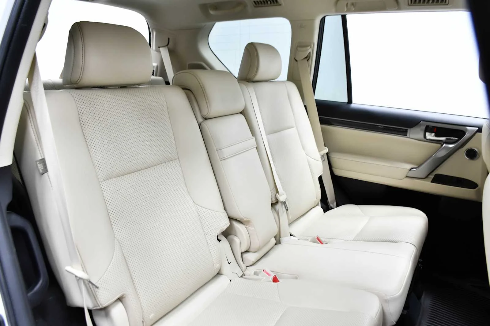Used 2023 Eminent White Pearl Lexus Luxury image 24