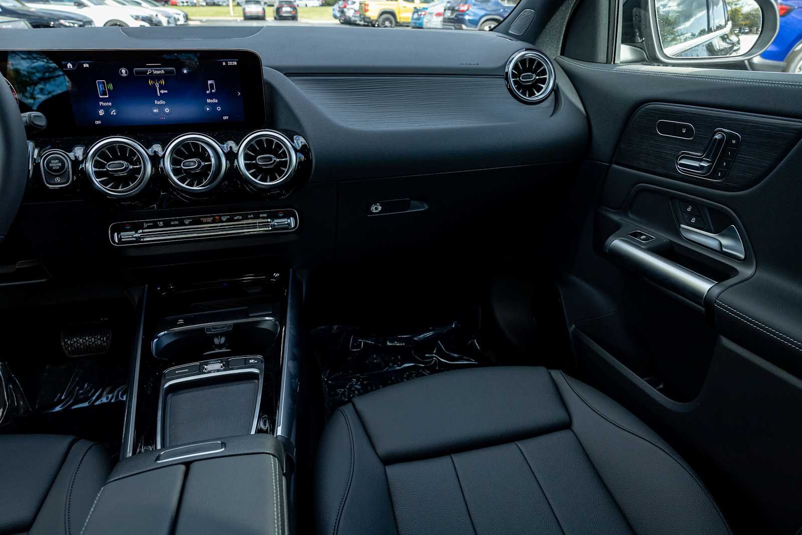 New 2026 Night Black Mercedes-Benz GLA 250 image 8