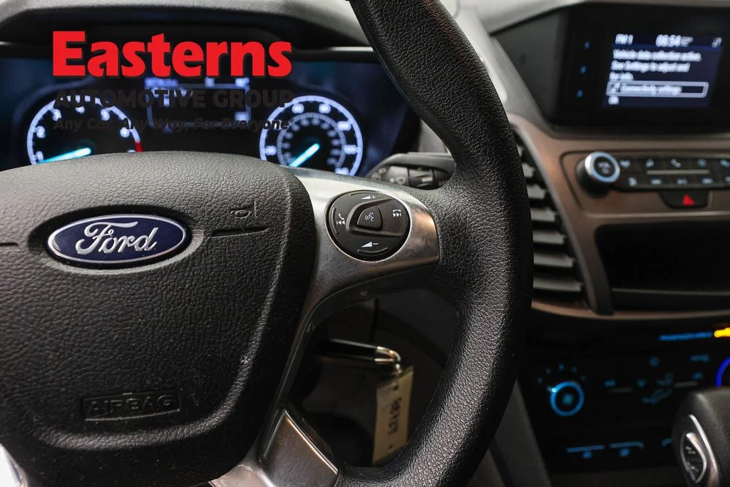Used 2022 White Ford XL image 16