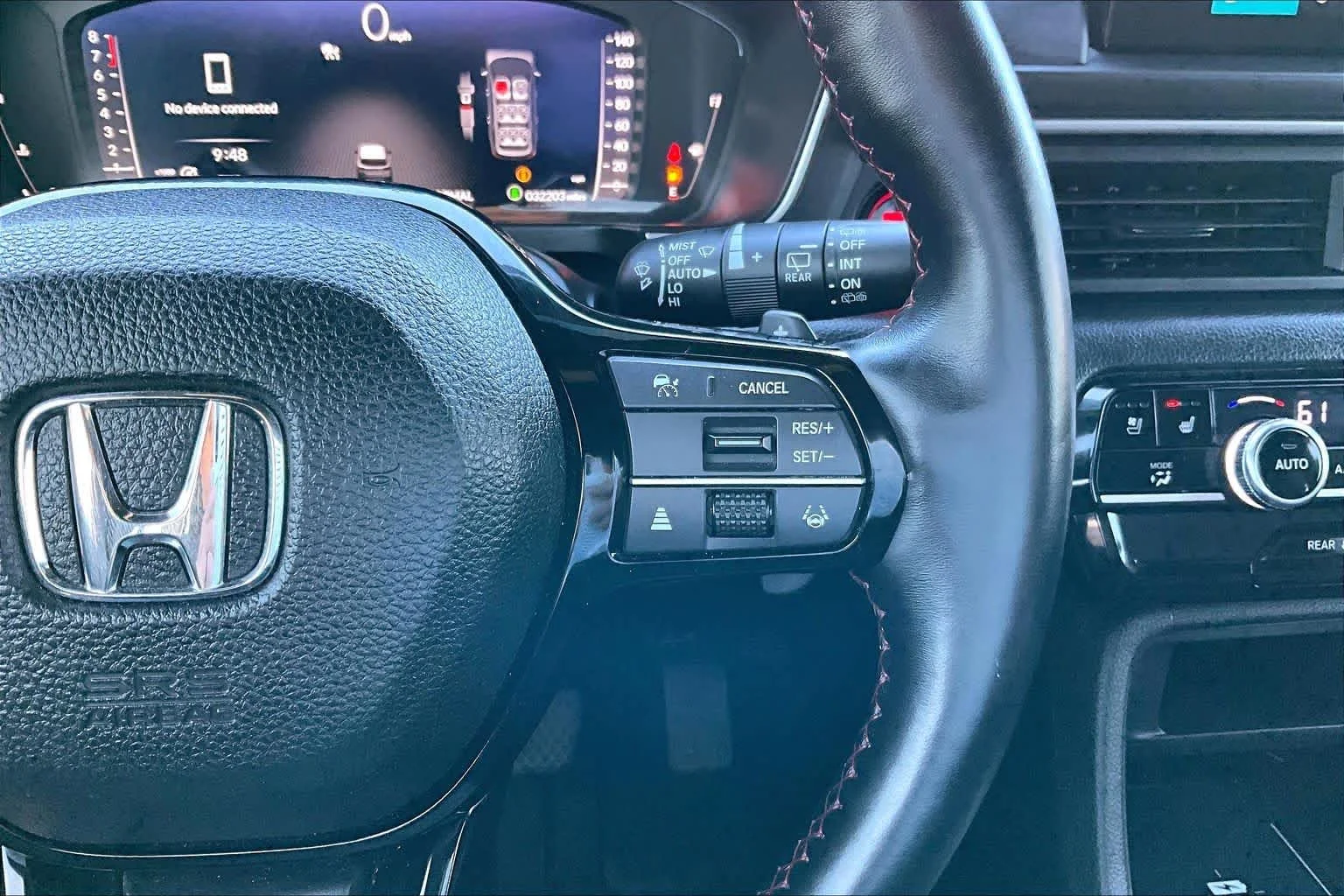 2025 Honda Pilot Black Edition - Photo 25