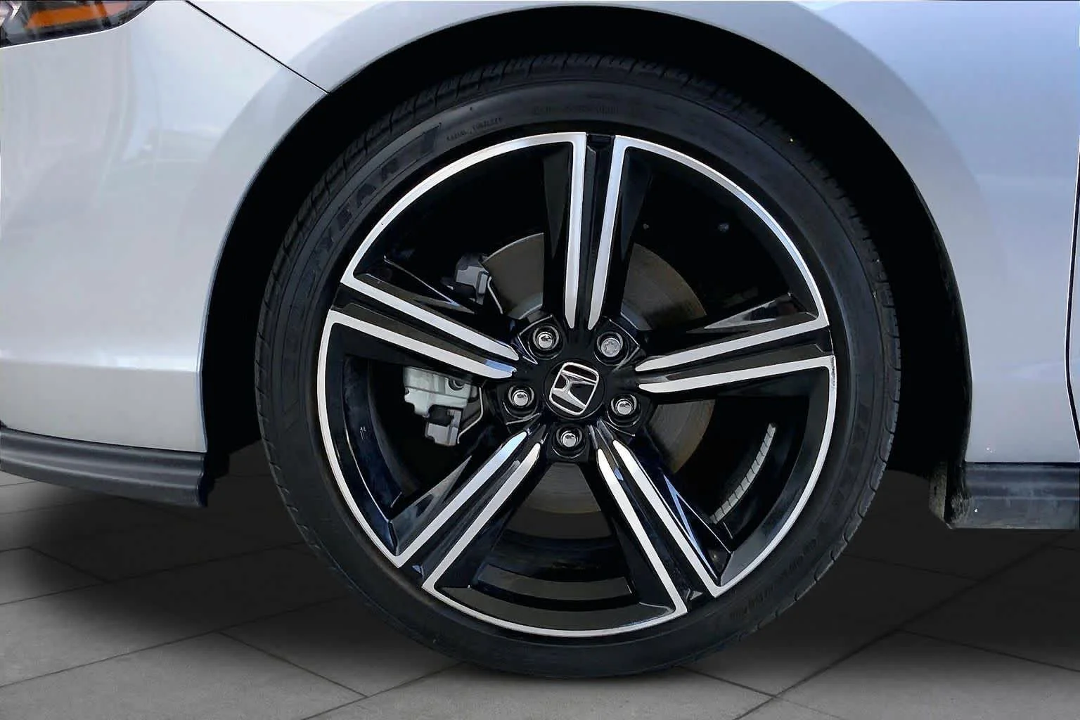 2025 Honda Accord Hybrid Sport - Photo 11