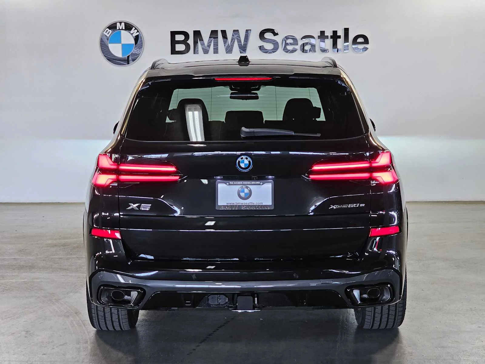 New 2026 Black Sapphire Metallic BMW xDrive50e image 5