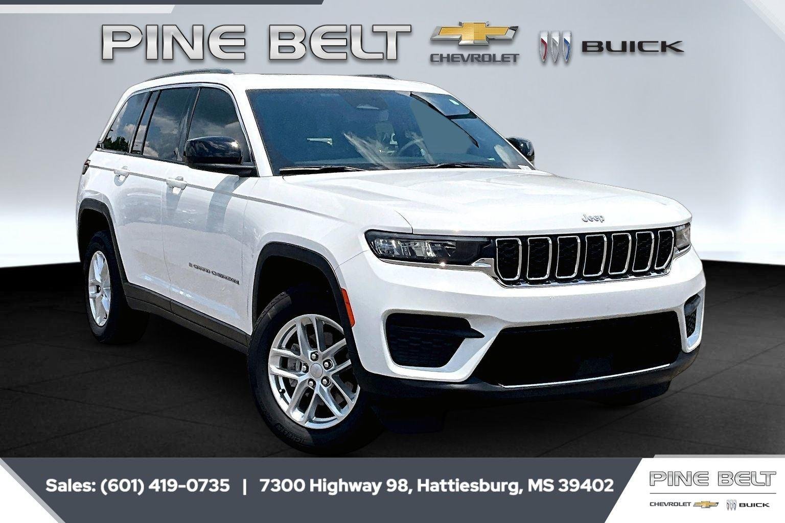 2024 Jeep Grand Cherokee Laredo X's photo