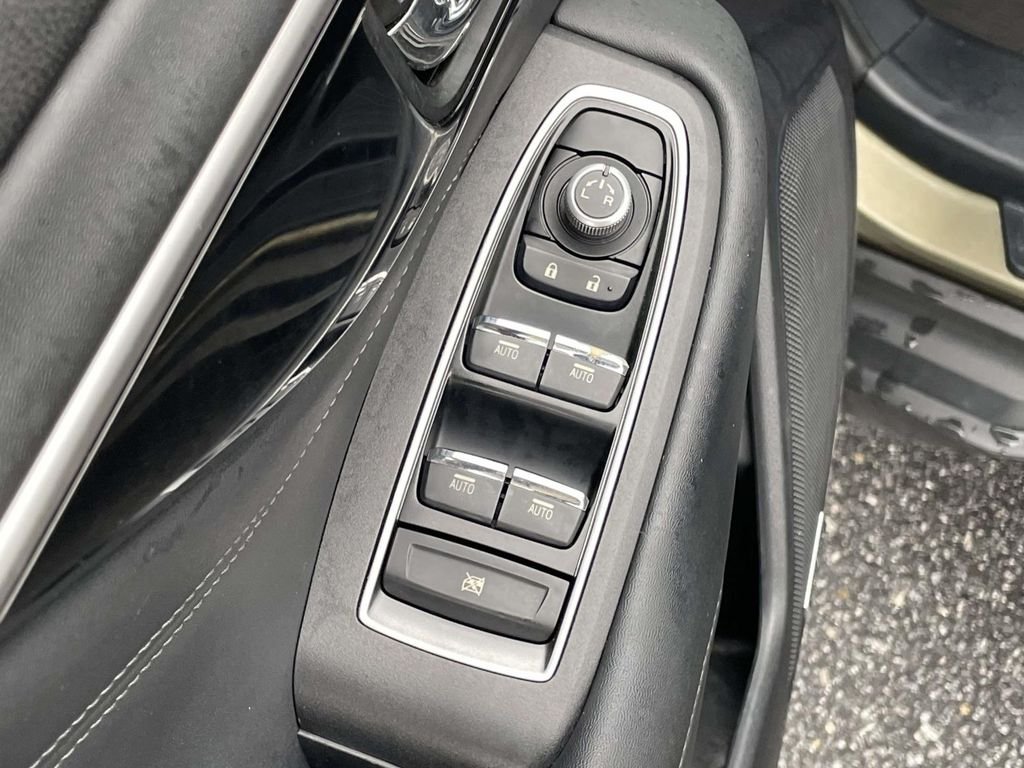 2020 Subaru Outback Limited - Photo 6