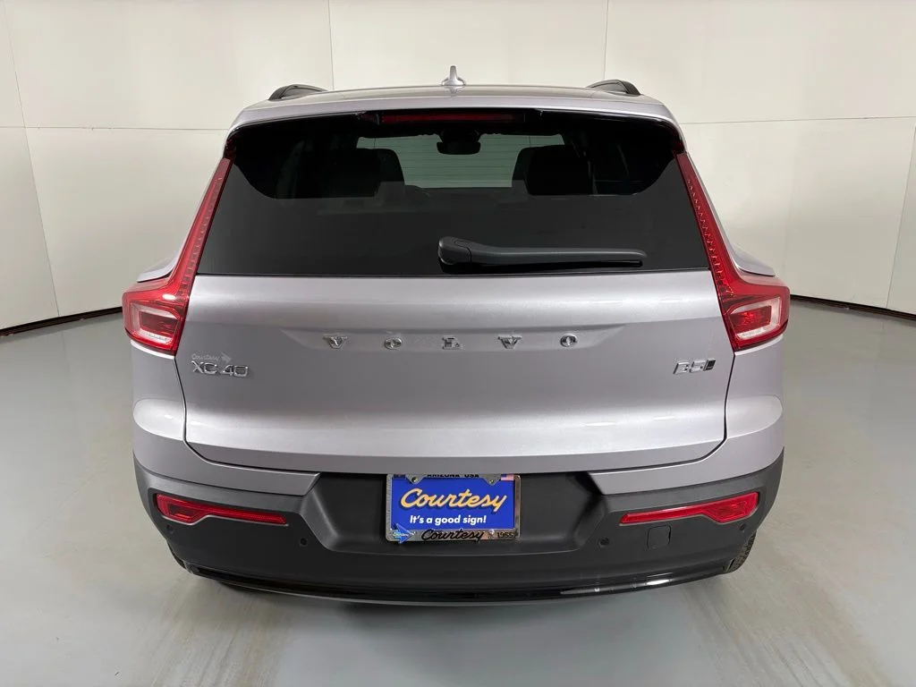 New 2026 Aurora Blue Volvo Ultra image 7