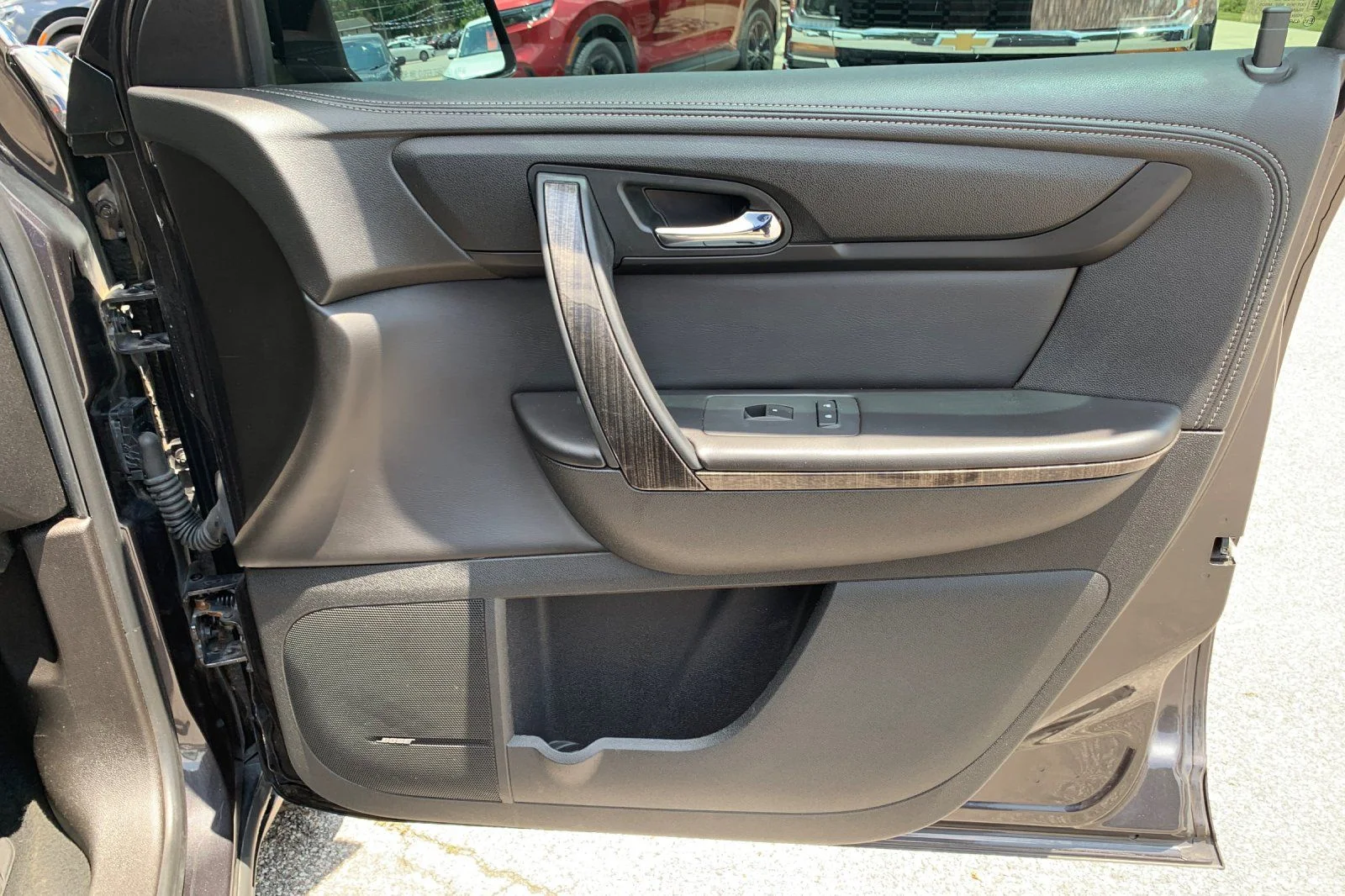 Used 2016 Silver GMC SLT-1 image 22