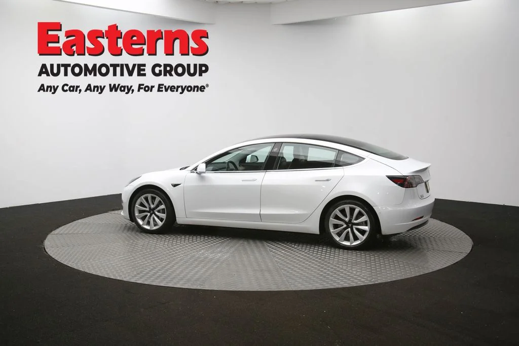 Used 2018 White Tesla Long Range image 60