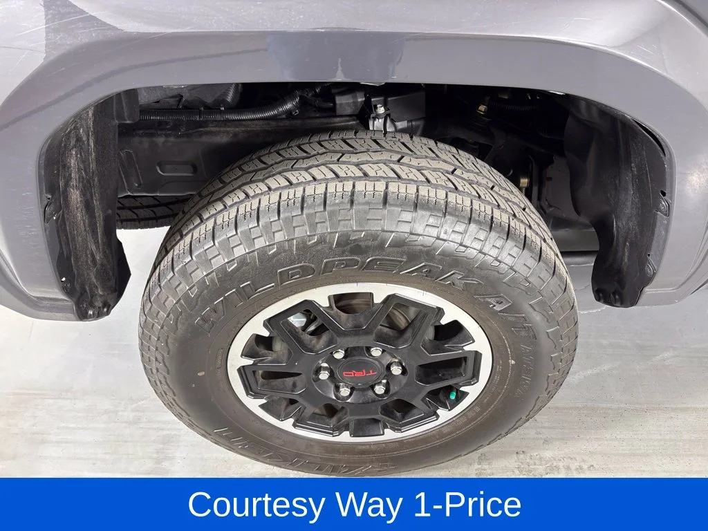 Used 2025 Gray Toyota SR5 image 13