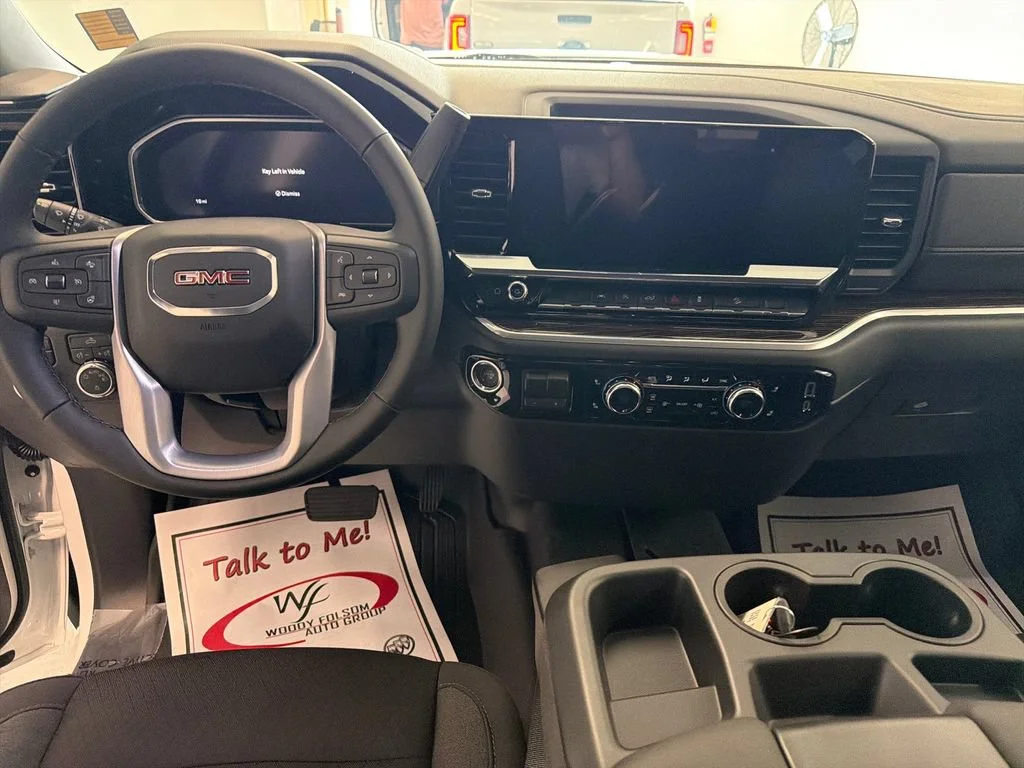 New 2026 Summit White GMC SLE image 14