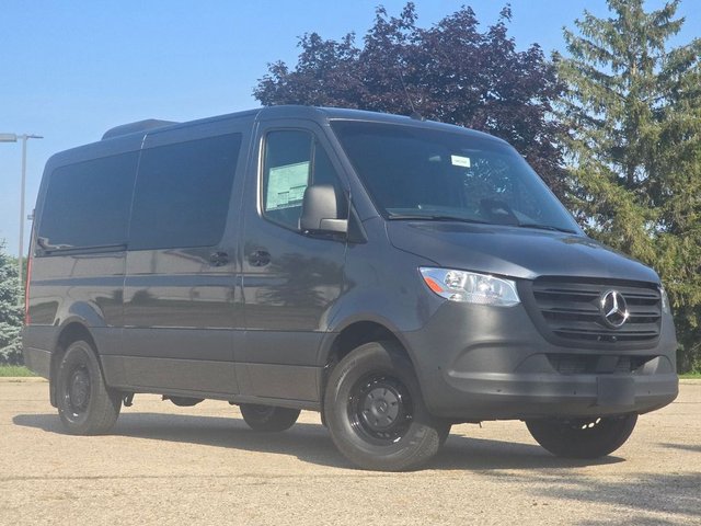2026 Mercedes-Benz Sprinter 2500 Passenger 144 WB
