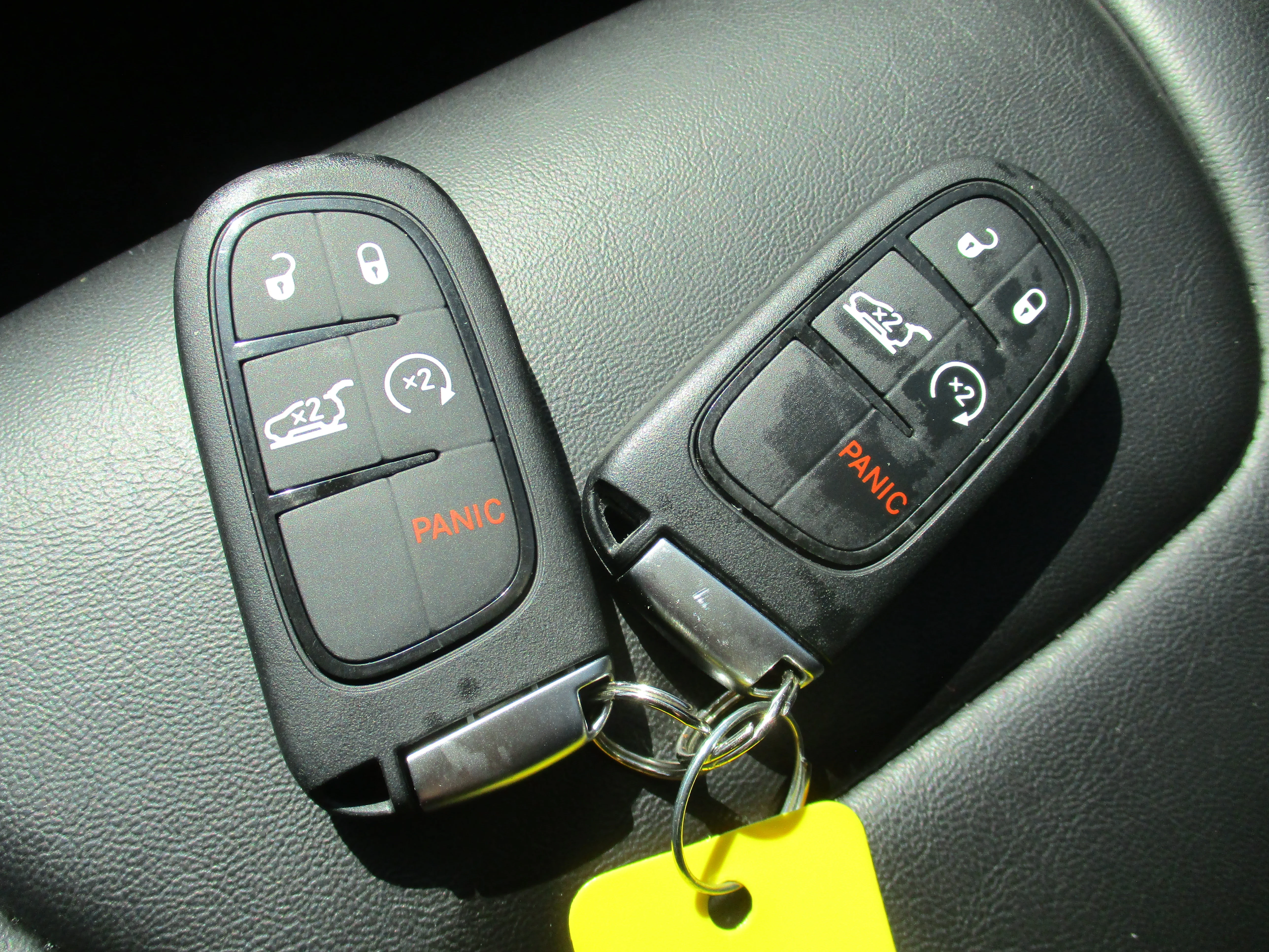 Used 2022 Hydro Blue Pearlcoat Jeep Trailhawk image 62