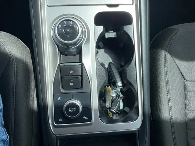 Used 2020 Oxford White Ford XLT image 23