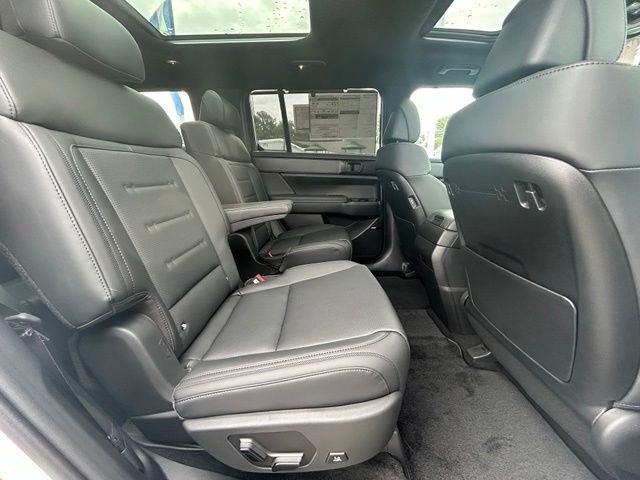 New 2026 White Hyundai Calligraphy AWD image 6