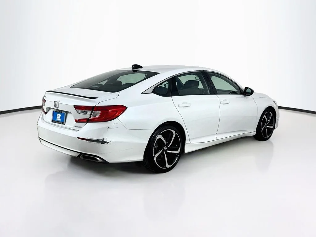 Certified Used 2022 Platinum White Pearl Honda Sport image 8