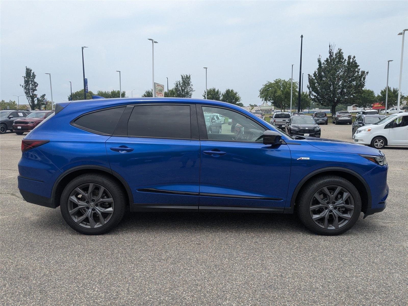 Used 2023 Apex Blue Pearl Acura w/A-Spec Package image 3