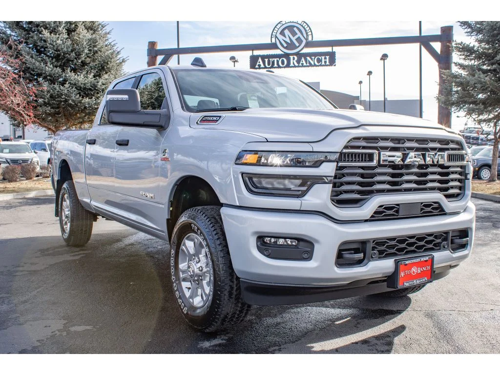 2026 RAM 2500 Big Horn - Photo 2