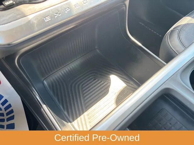 Used 2025 Silver Ford Platinum image 30