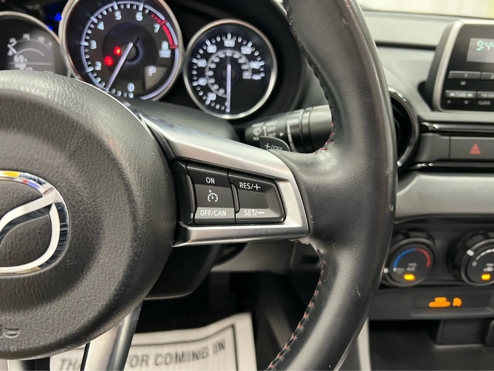 Used 2016 Soul Red Metallic Mazda Sport image 19