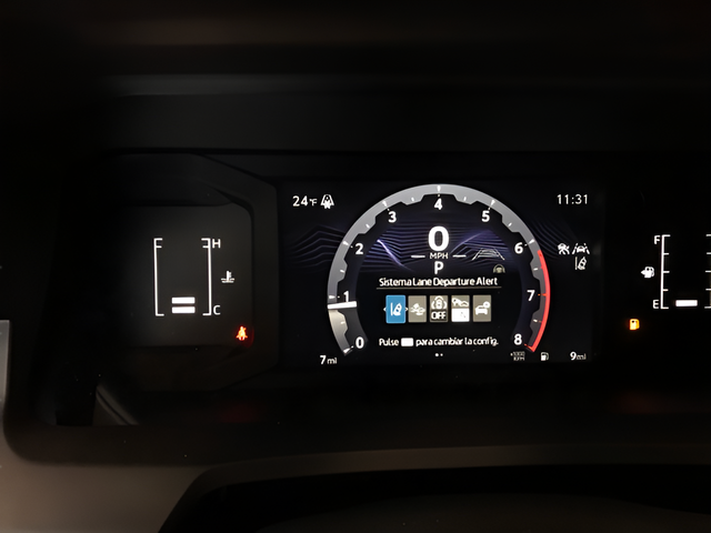Certified Used 2025  Toyota SR image 42
