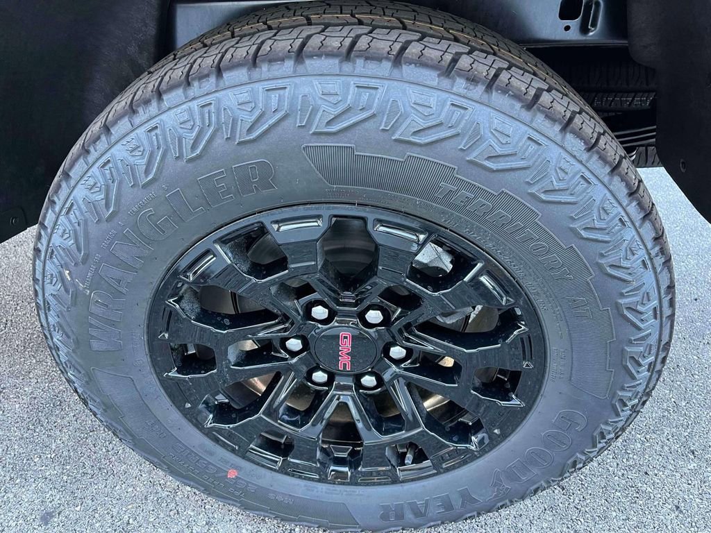 2026 GMC Canyon Elevation - Photo 12