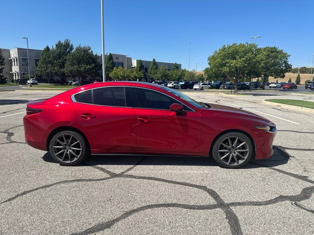 Used 2019 Red Mazda Premium image 4