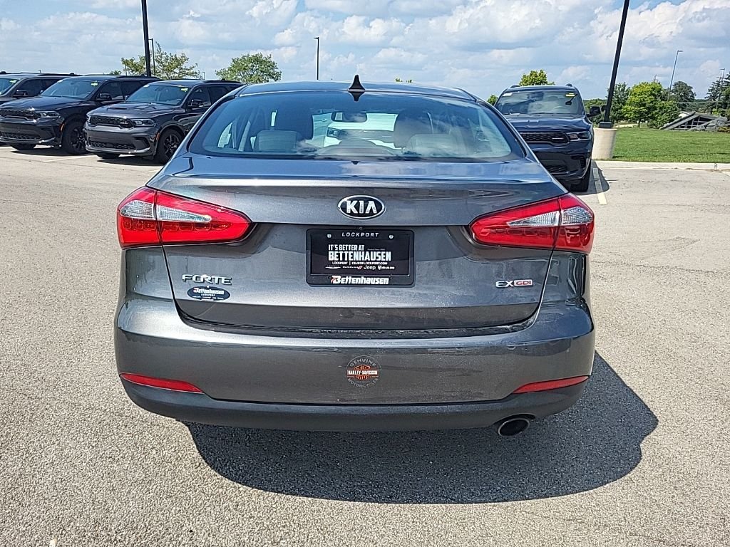 Used 2014 Gray Kia EX image 4