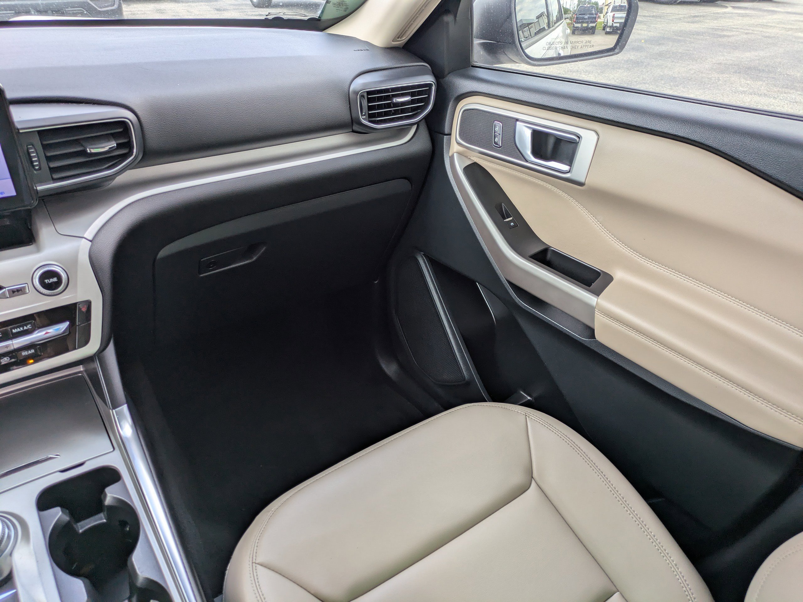 Used 2023 Oxford White Ford XLT image 15