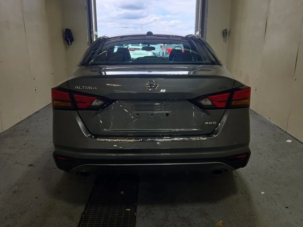 Certified Used 2019 Gray Nissan 2.5 SR image 5