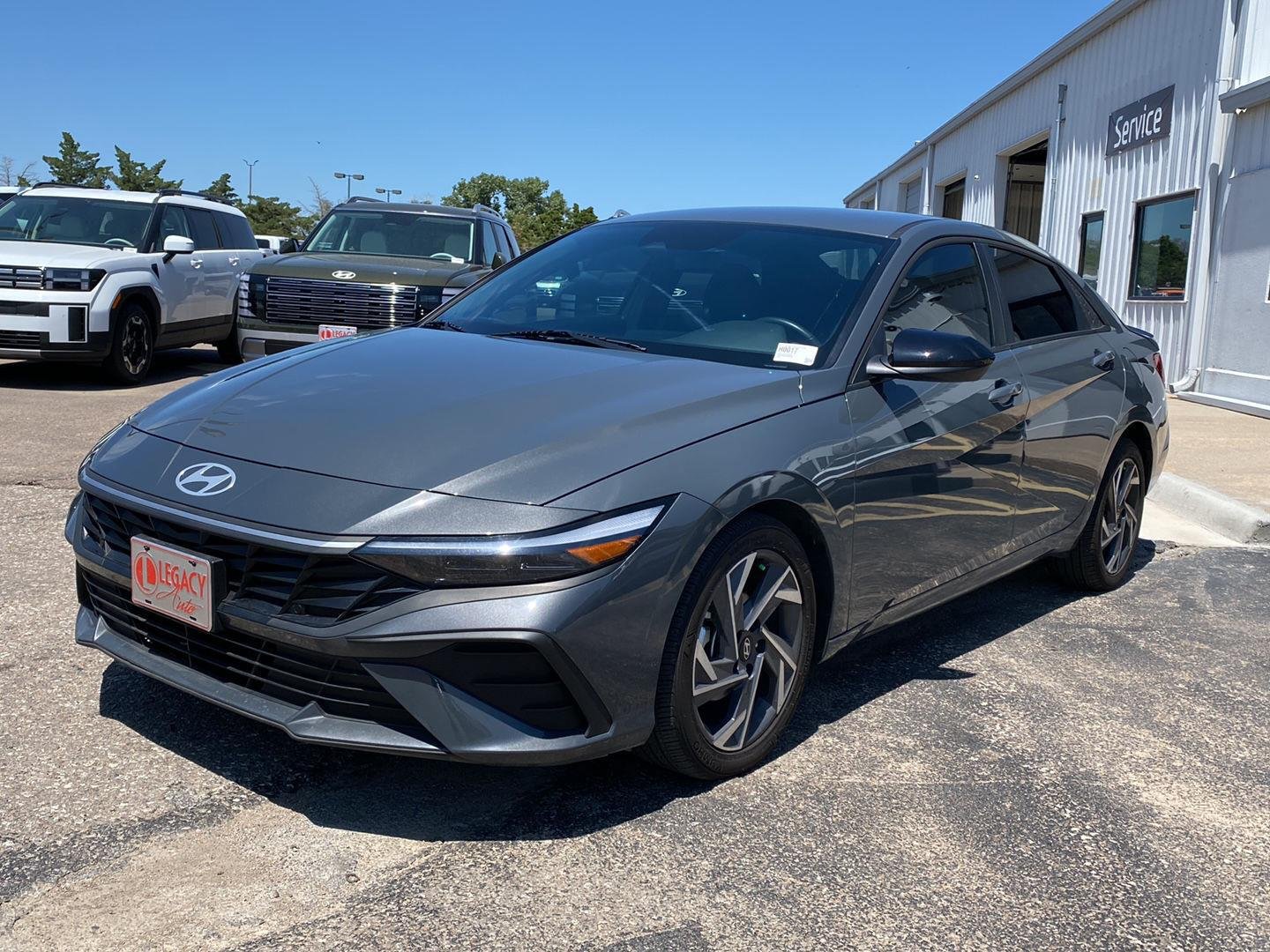 Used 2025 Ecotronic Gray Hyundai SEL Sport image 1