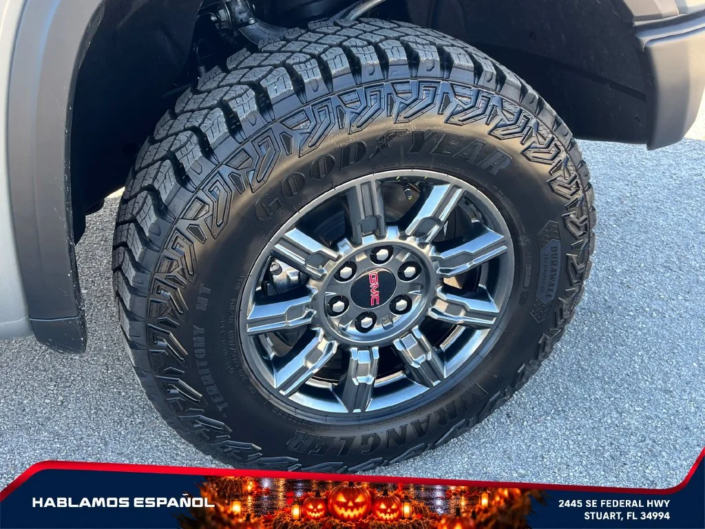 New 2026 Sterling Metallic GMC AT4X image 23