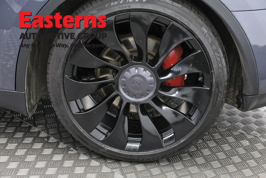 Used 2022 Gray Tesla Performance image 27