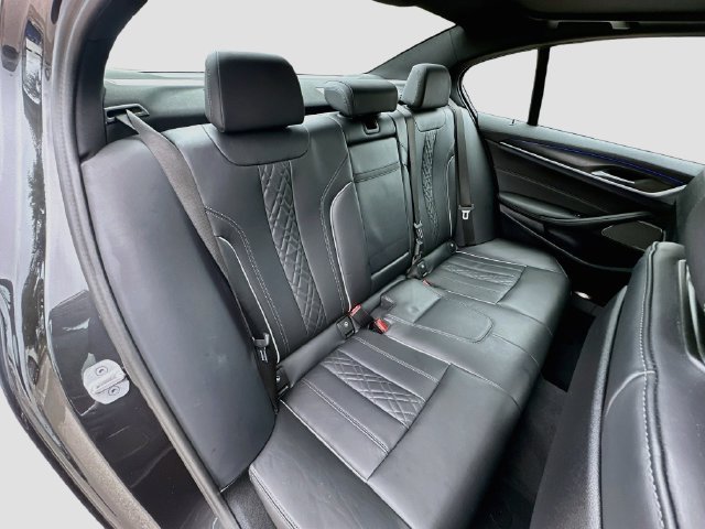 Used 2023 Gray BMW M550i xDrive image 30
