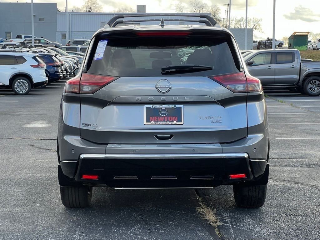 New 2026 Gun Metallic Nissan Platinum image 5