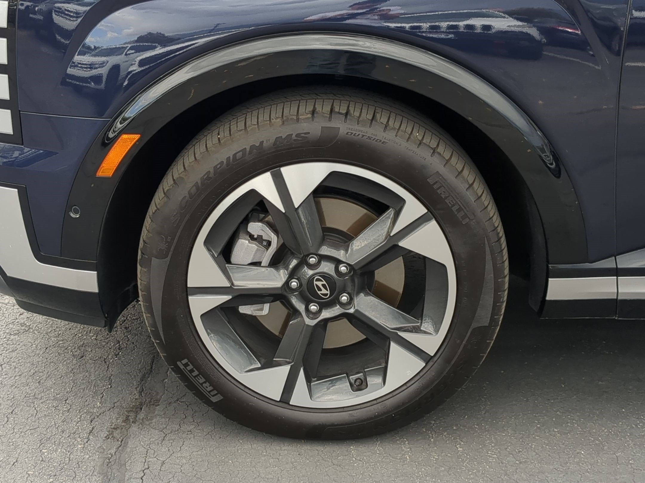 2026 Hyundai Palisade Limited - Photo 11
