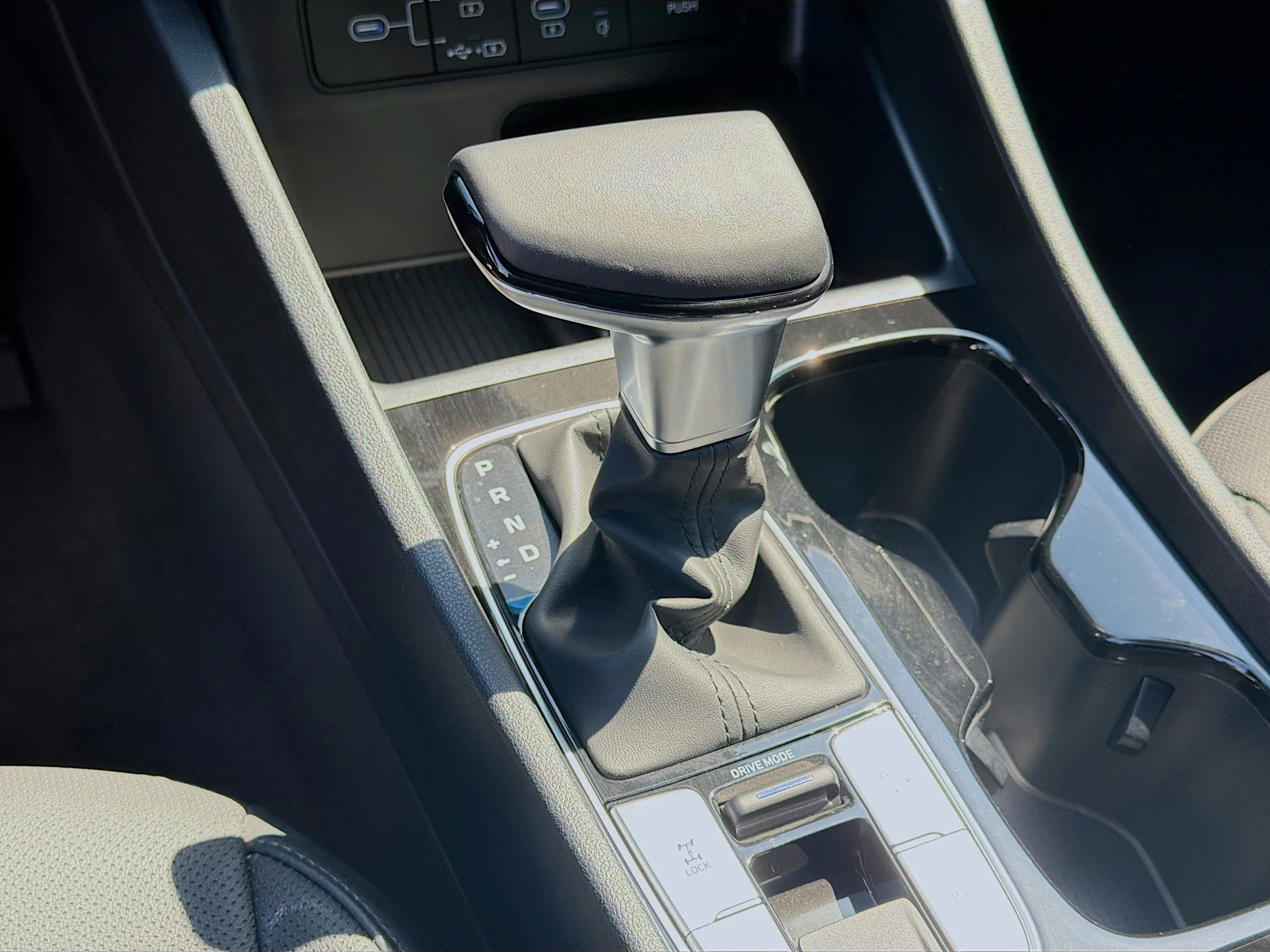 2025 Hyundai Santa Cruz XRT - Photo 13
