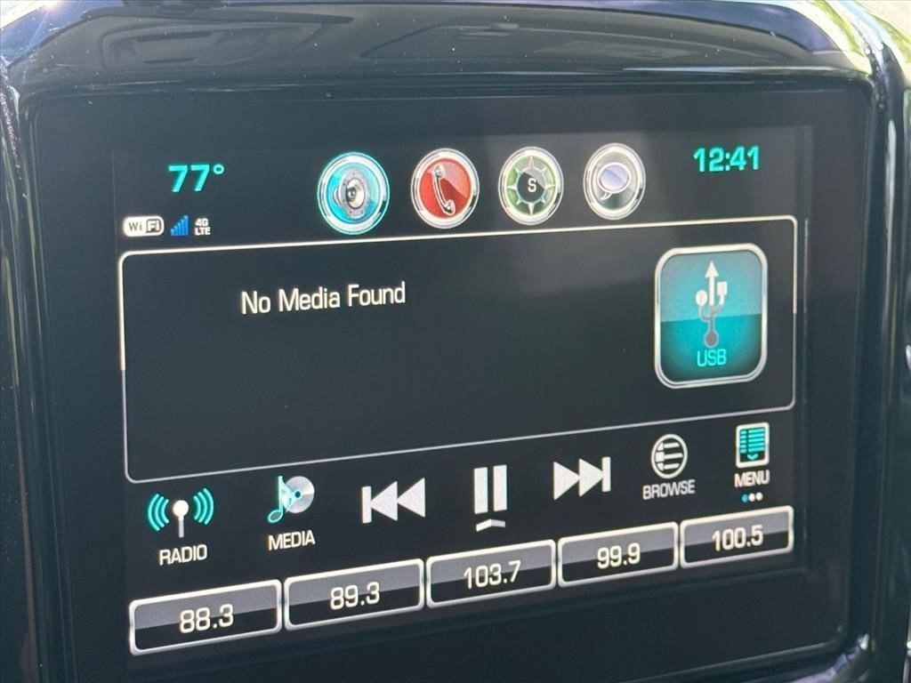 Used 2019 Mosaic Black Metallic Chevrolet LT Leather image 28