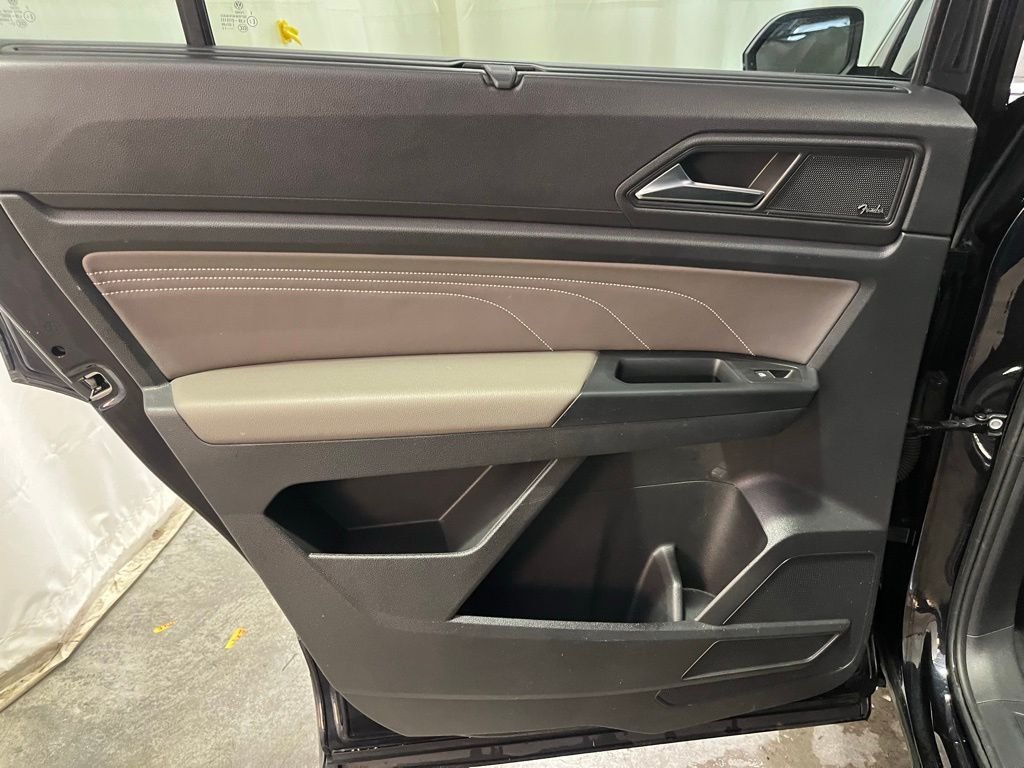 2021 Volkswagen Atlas SEL Premium R-Line - Photo 23