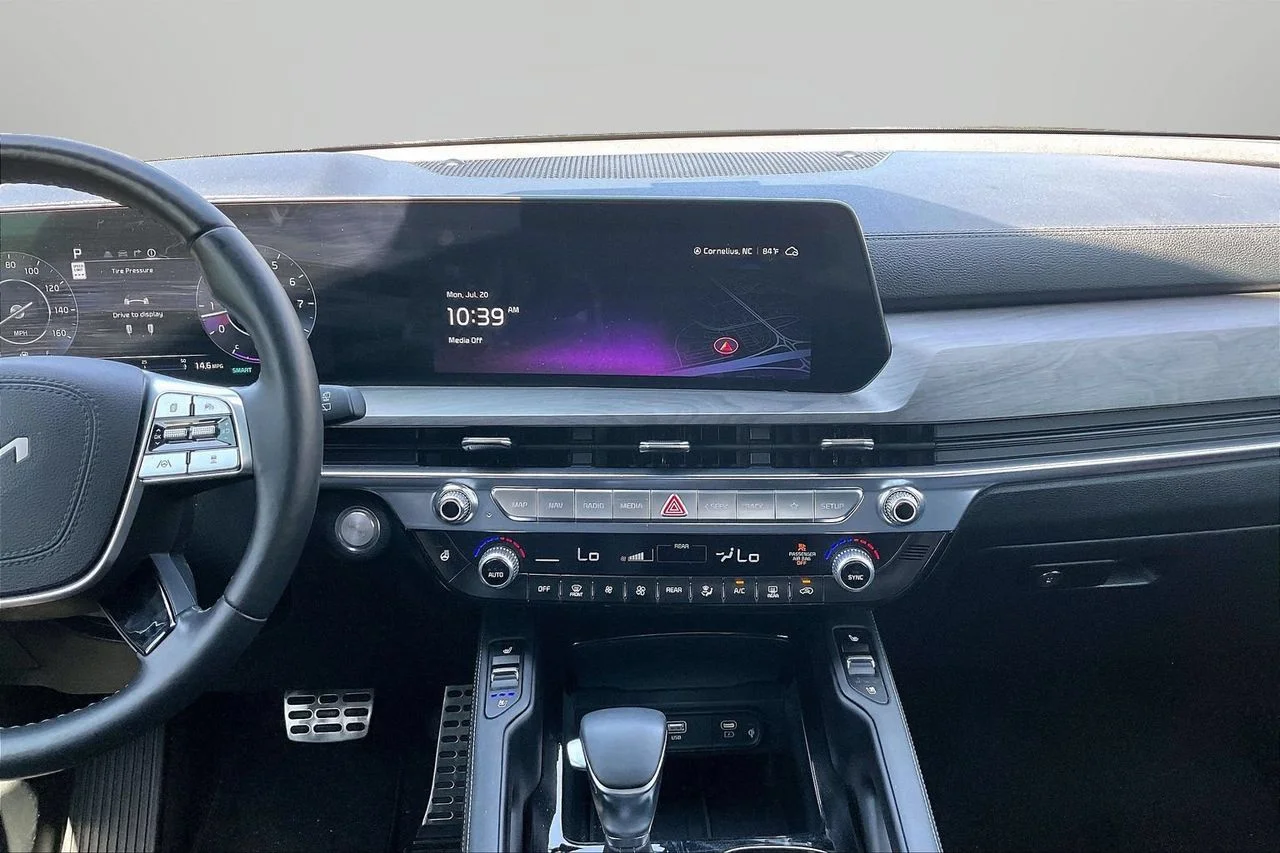 Certified Used 2024 Gray Kia SX-Prestige X-Line image 12