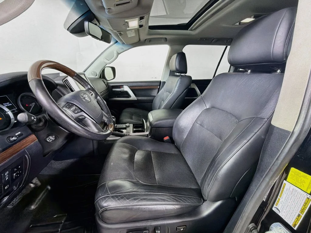 Certified Used 2018 Black Toyota Base image 12