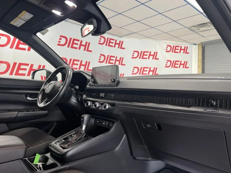 Used 2024  Honda Sport image 14