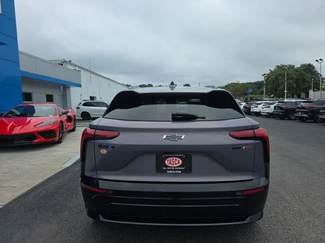 Used 2024 Gray Chevrolet RS image 3