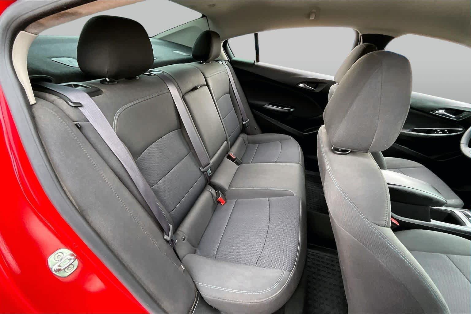 Used 2017 Red Chevrolet LT image 18