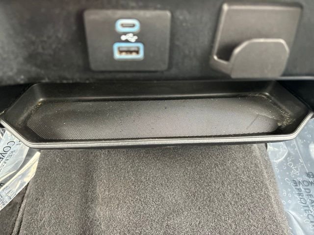 Used 2024 Gray Ford XLT image 31