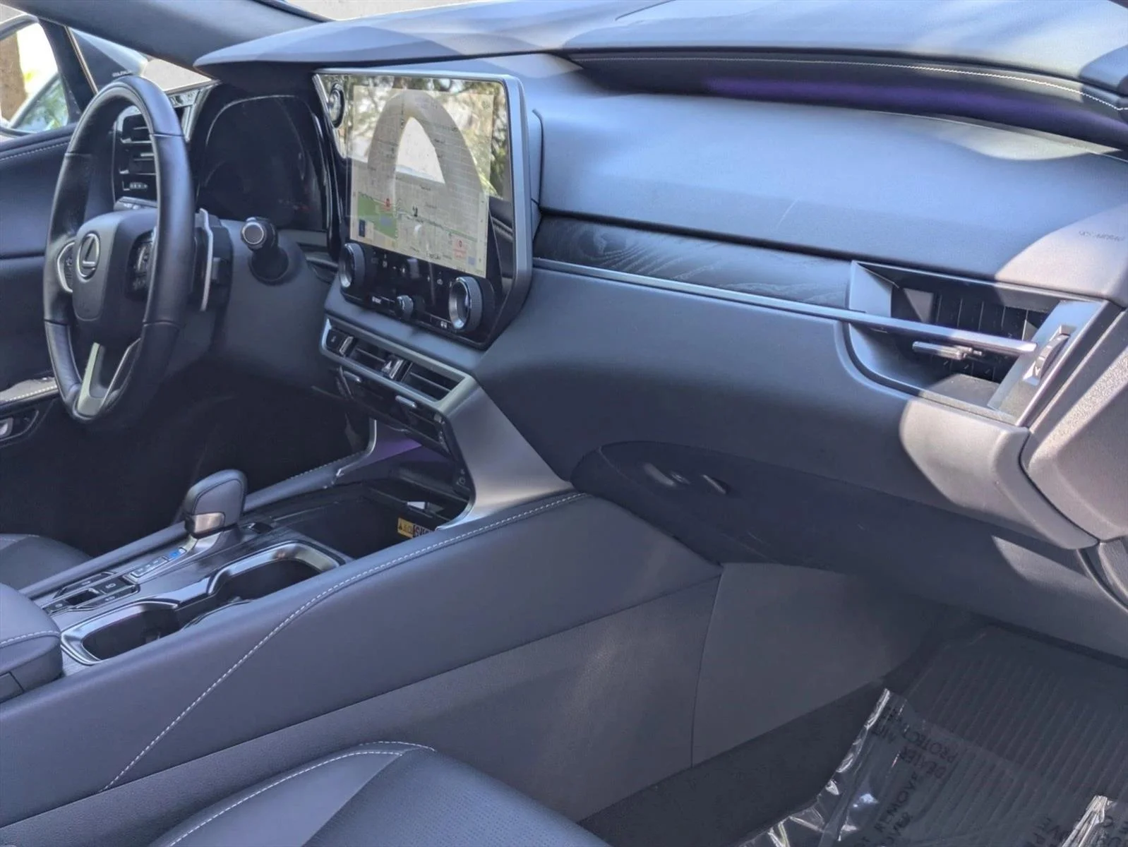 Certified Used 2025 Iridium Lexus PREMIUM PLUS image 21