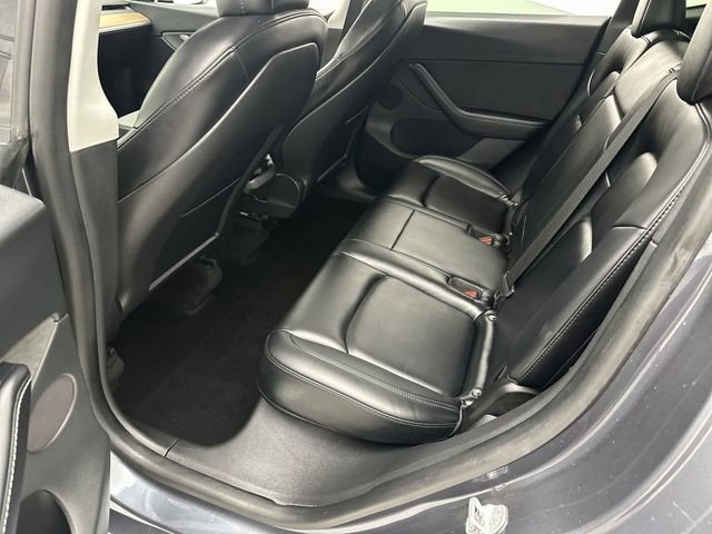 2022 Tesla Model Y Long Range - Photo 23