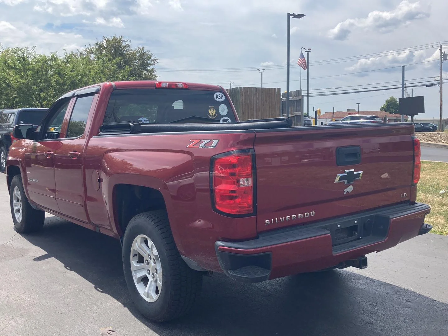 Used 2019 Cajun Red Tintcoat Chevrolet LT image 5